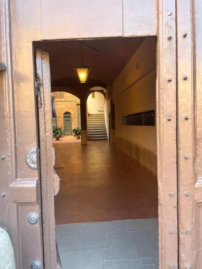 Appartement Nobil Dimora Ancilli à Sienne Extérieur photo